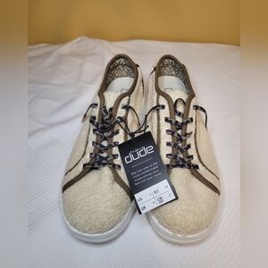 NWT Hey Dude Karina Sherpa Marshmallow Leo Sneakers sz 11